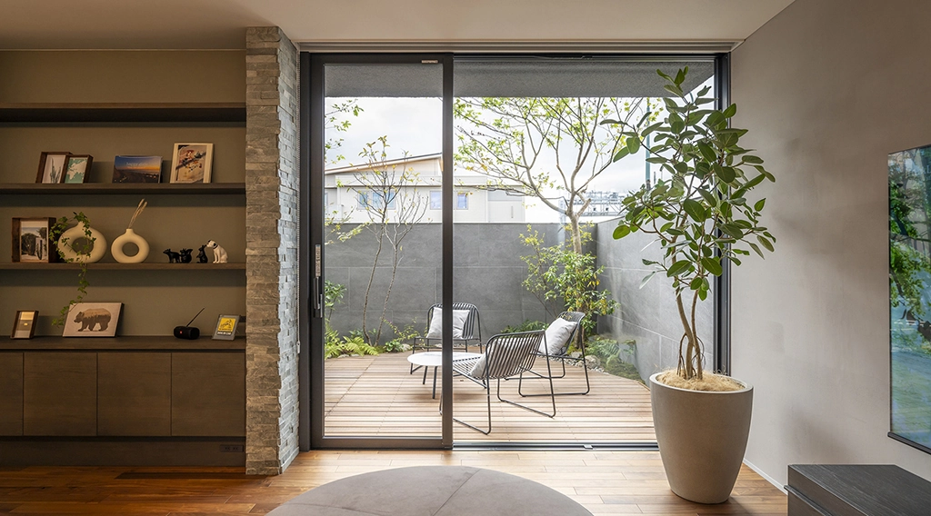 内と外が溶け合う、暮らしを広げるガーデンリビング
